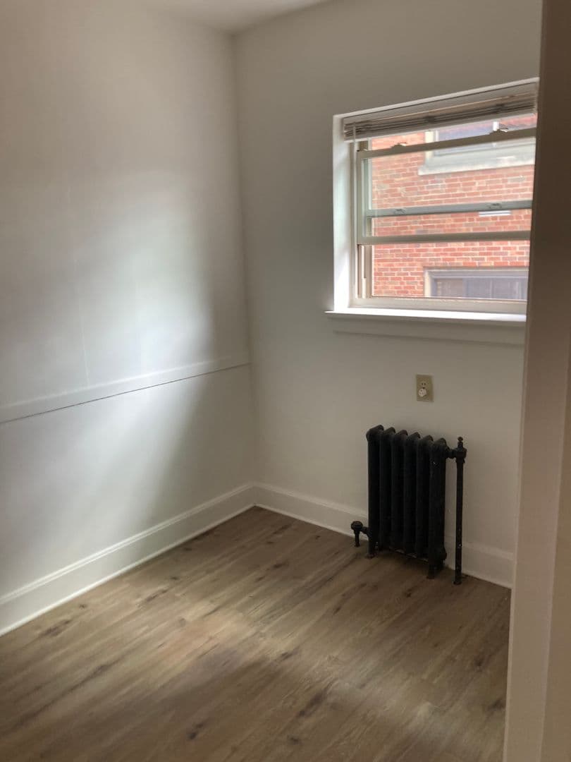 Cincinnati Apartment: 2340 Victory Parkway