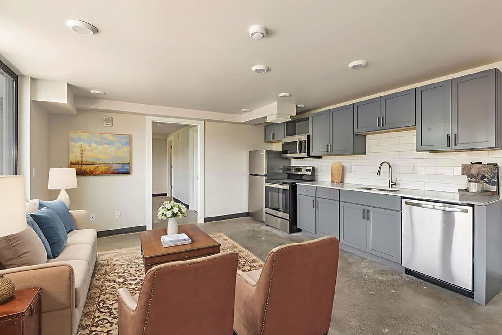 Cincinnati Apartment: 2330 Victory Pkwy