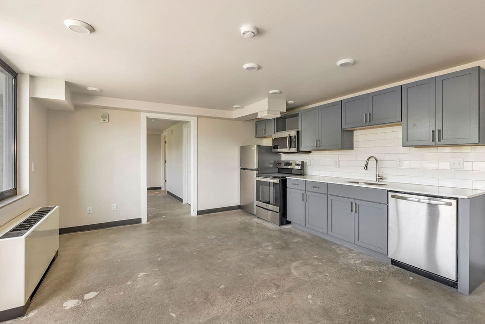 Cincinnati Apartment: 2330 Victory Pkwy