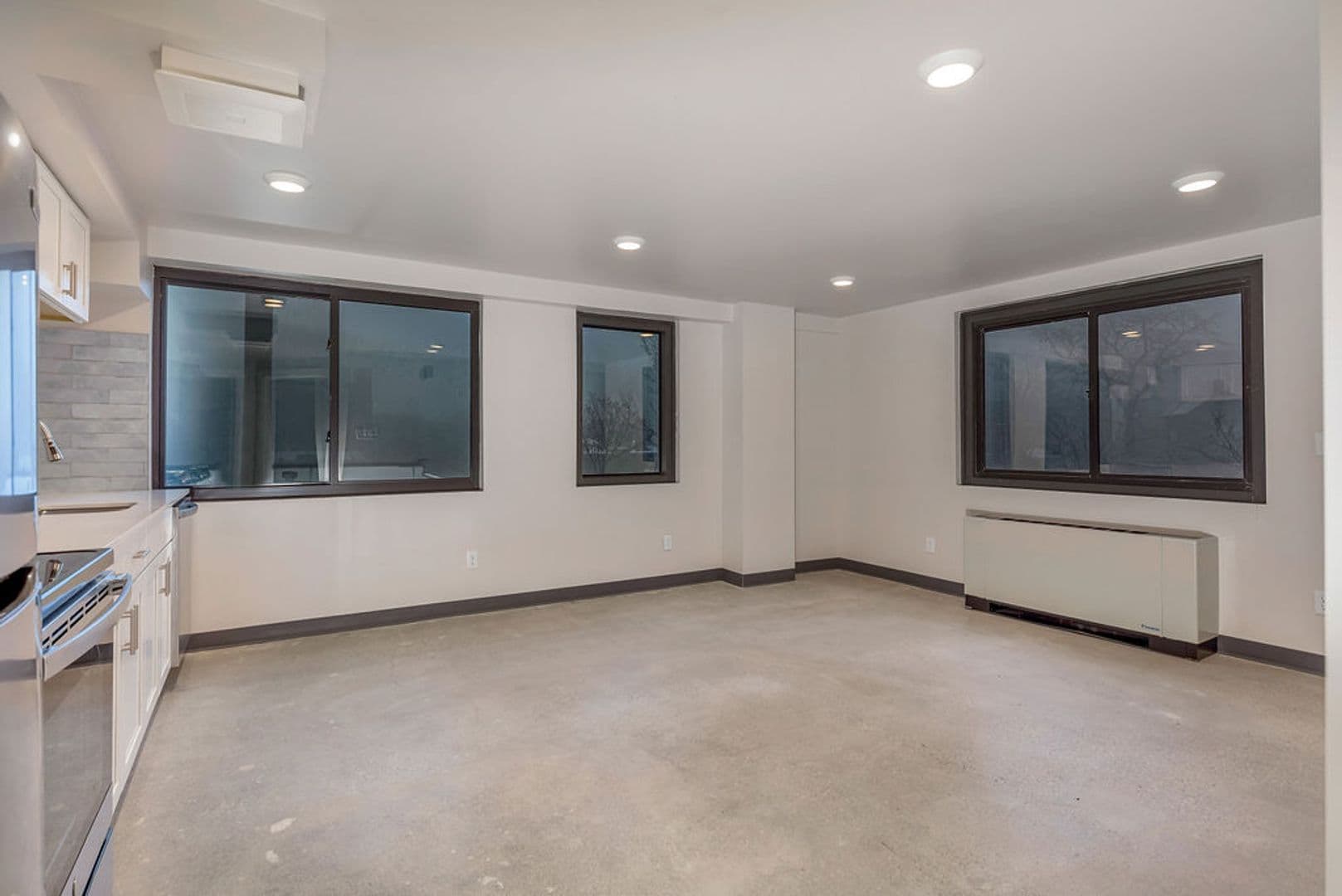 Cincinnati Apartment: 2330 Victory Pkwy