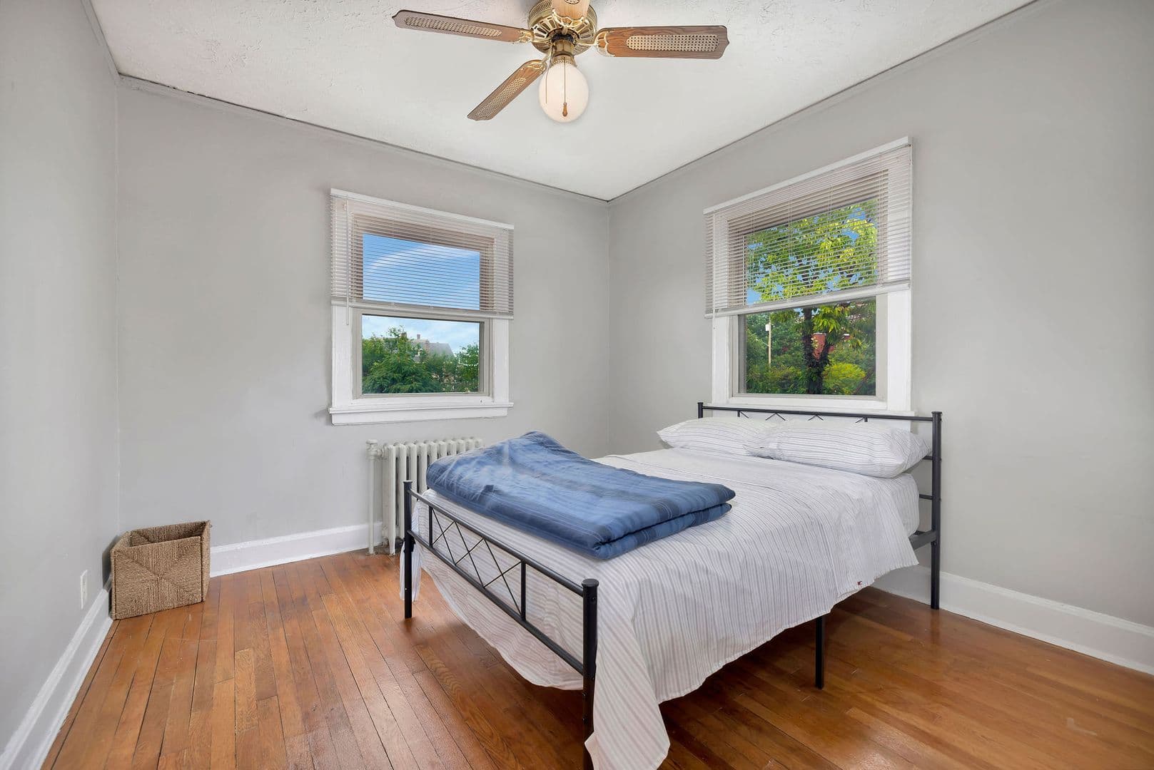 Cincinnati Apartment: 2340 Victory Parkway