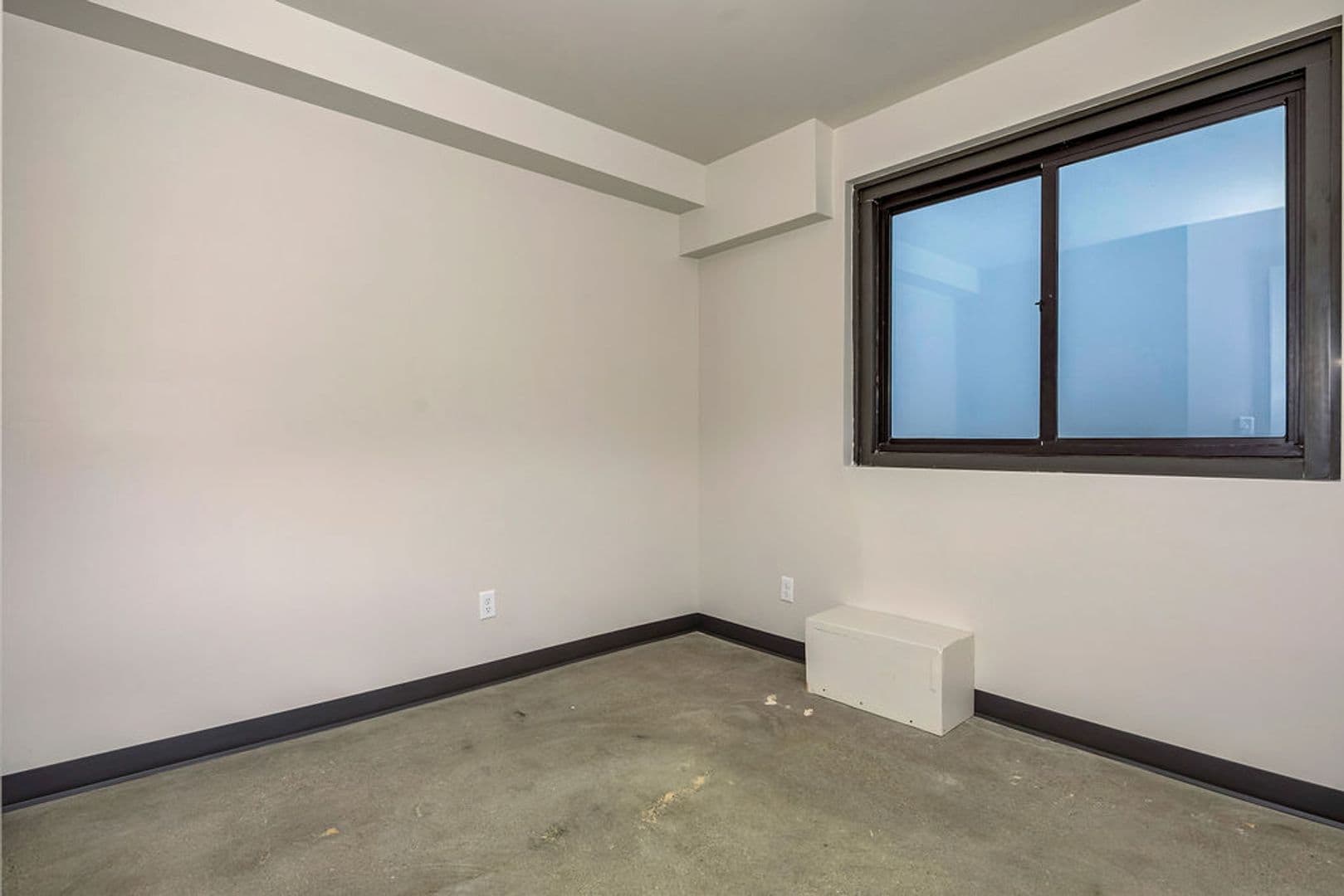 Cincinnati Apartment: 2330 Victory Pkwy
