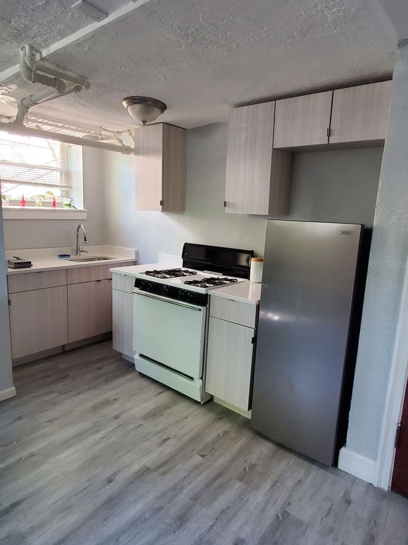 Cincinnati Apartment: 2340 Victory Parkway