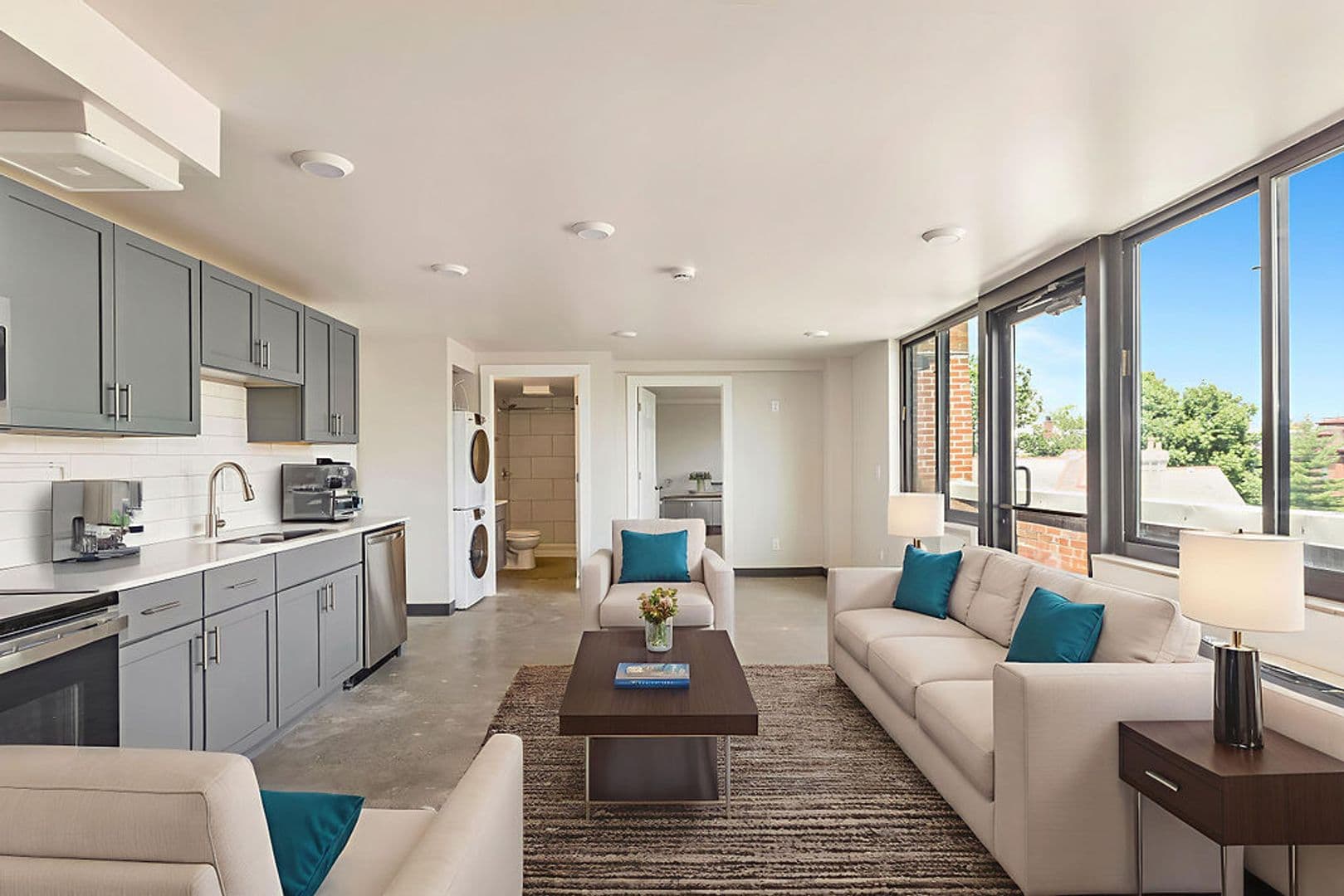 Cincinnati Apartment: 2330 Victory Pkwy