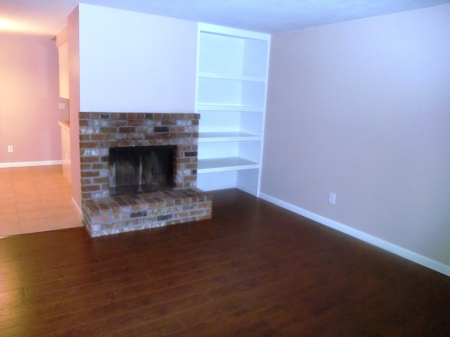 Salem Apartment: 1135 Raffon Ct. SE