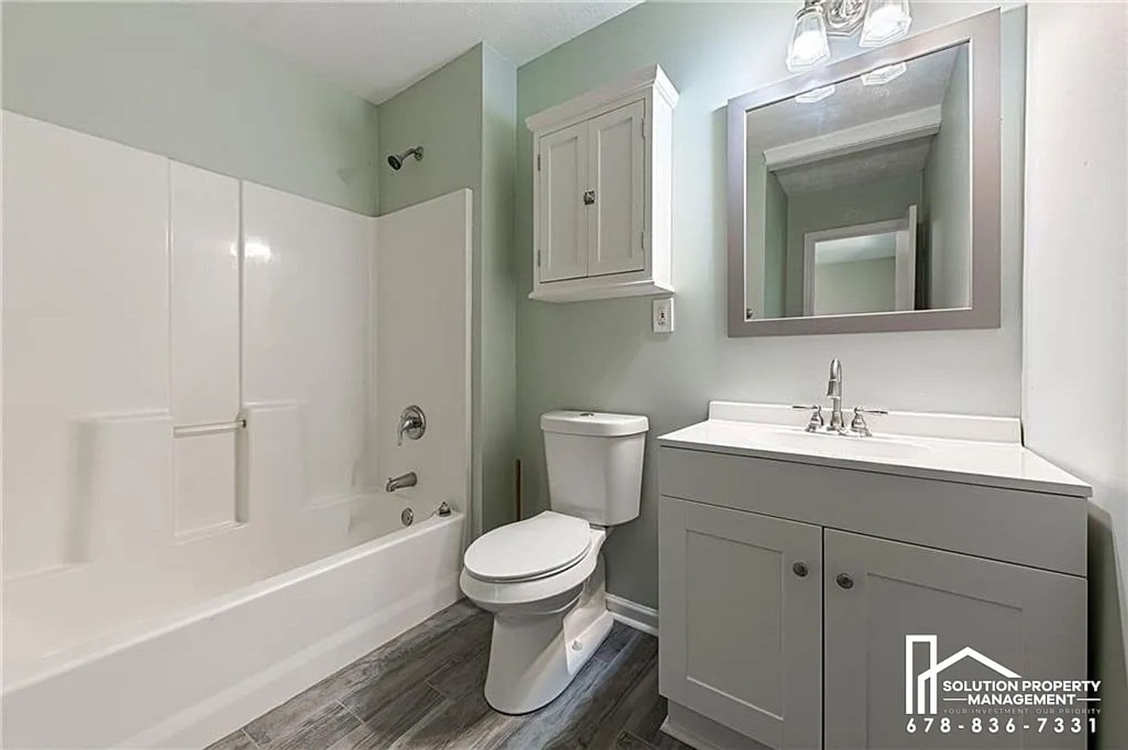 Kennesaw House: 3979 Potomac Dr NW