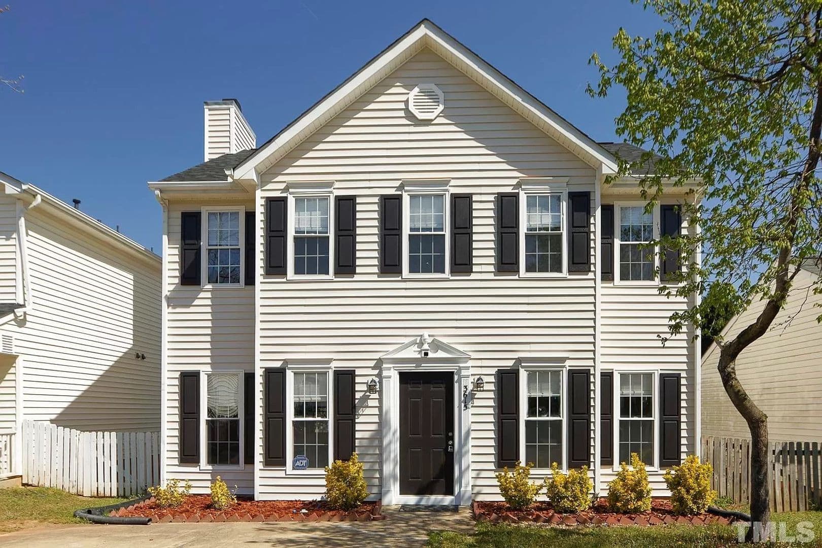 Durham House: 3615 Sana Ct