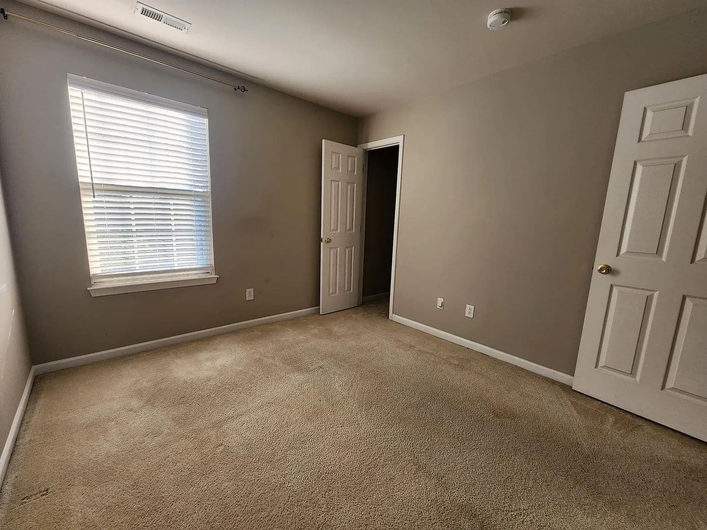 Charlotte House: 15325 Lavista Way
