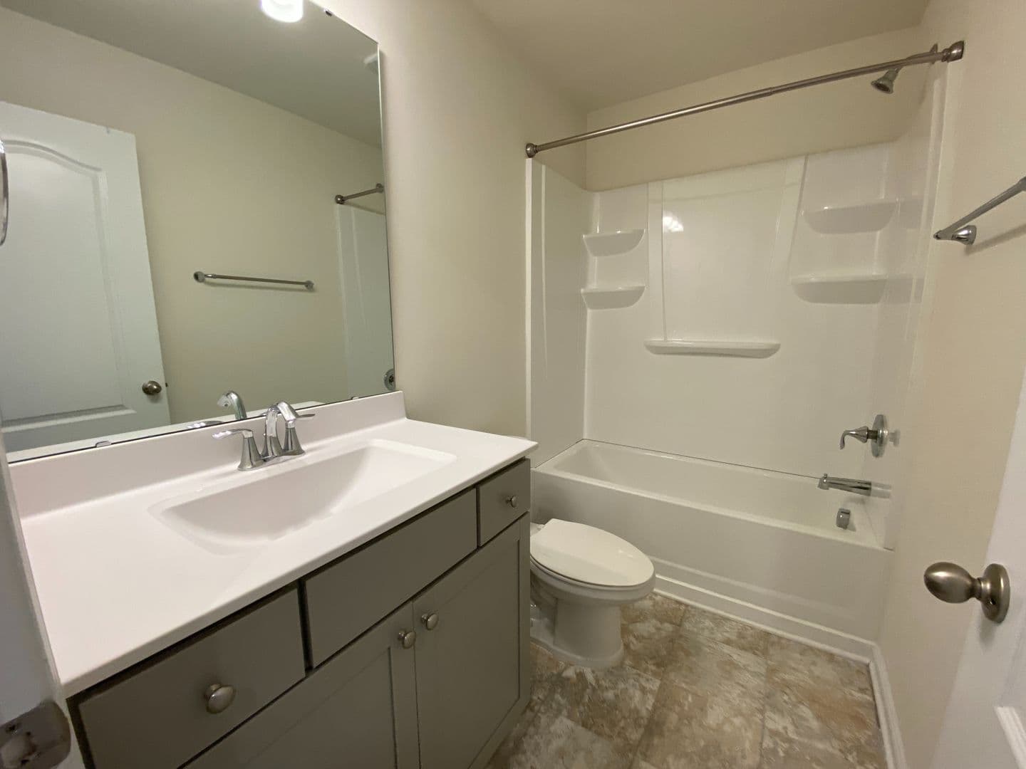 Cary House: 4117 Mahal Ave