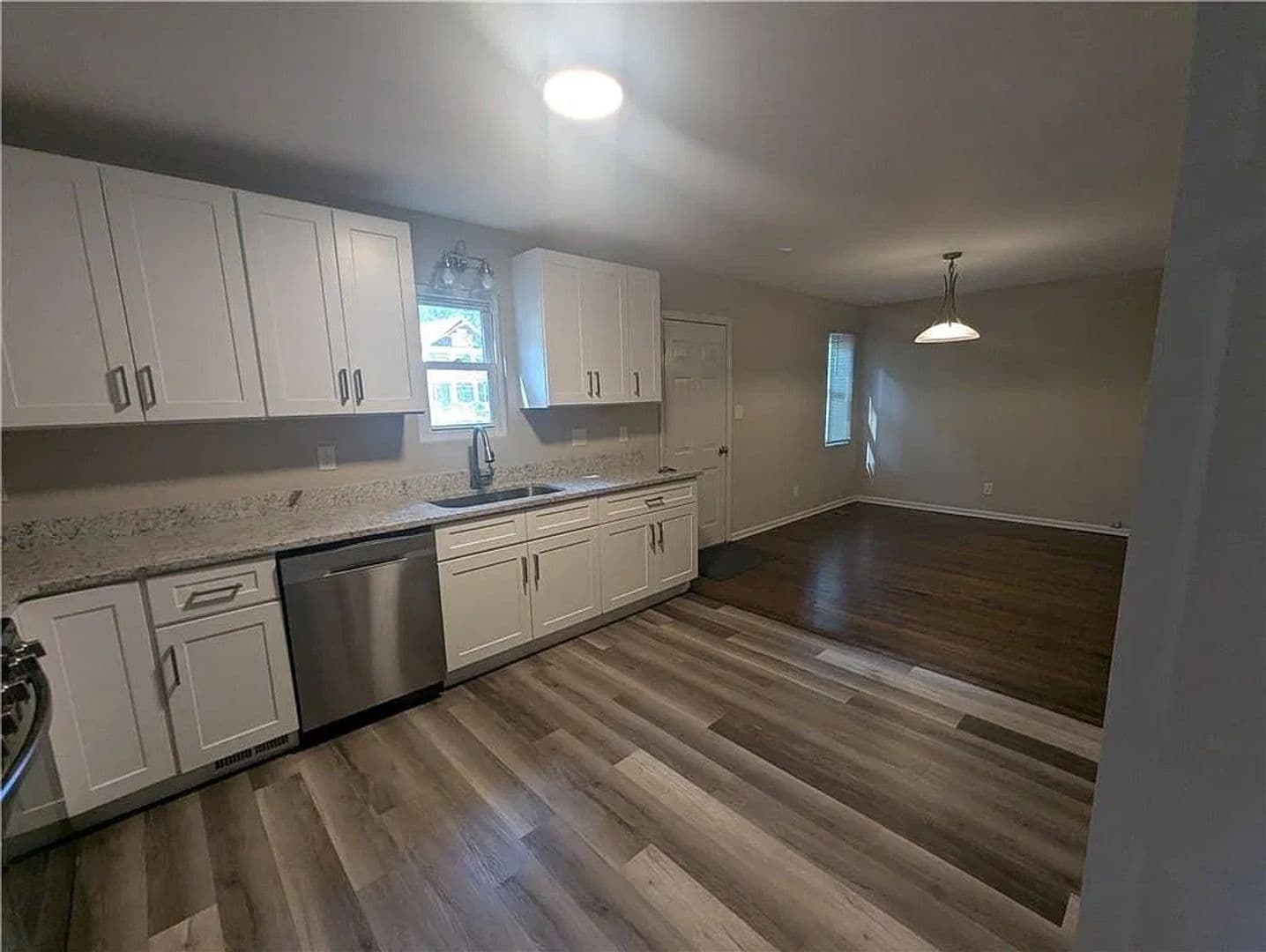 Decatur House: 1611 Creek Pond Cove