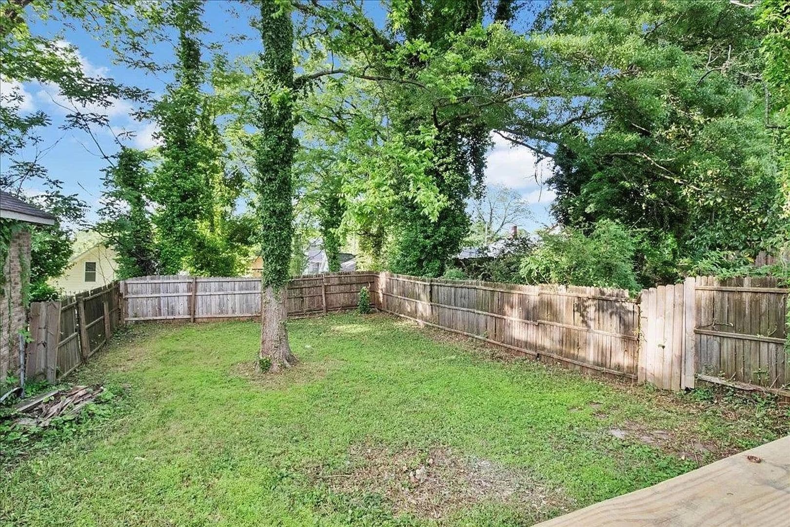 Atlanta House: 961 Fair St SW