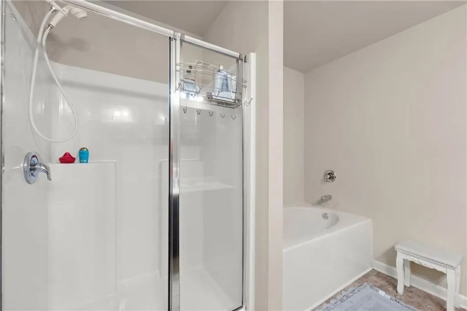 Buford House: 4202 Chatham Ridge Dr