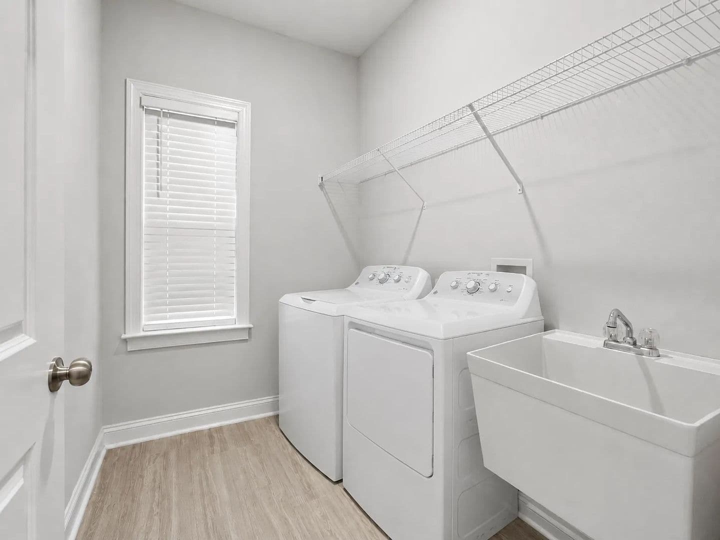 Wake Forest House: 736 Precipice Wy
