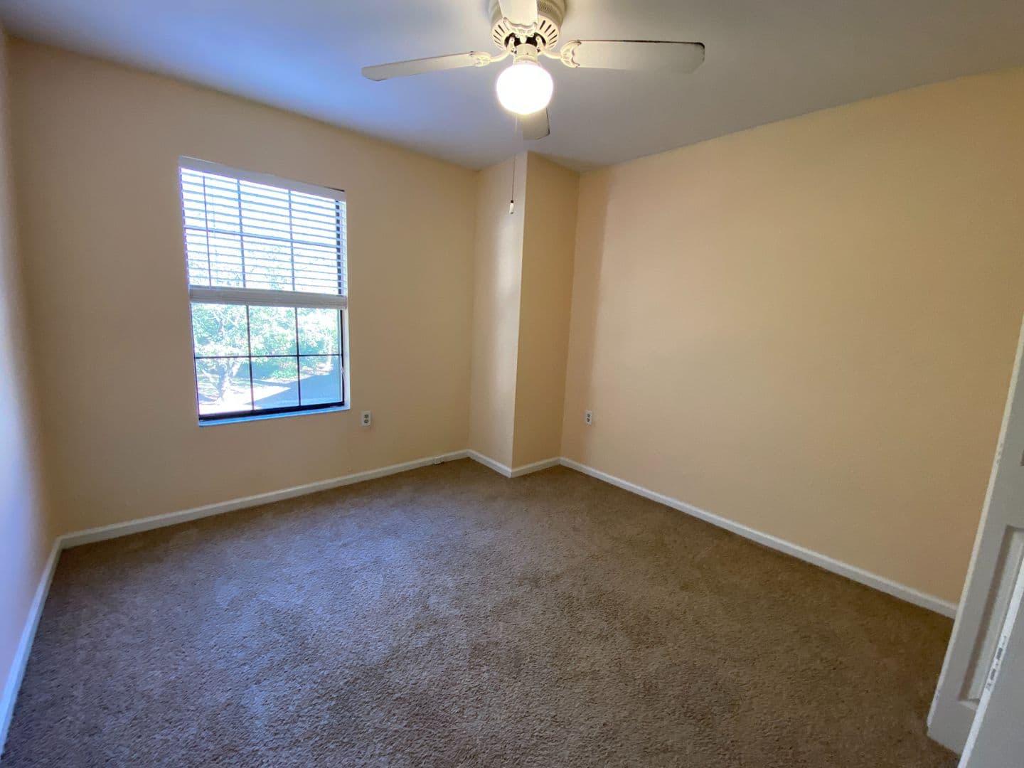 Raleigh House: 7765 Falcon Rest Cir