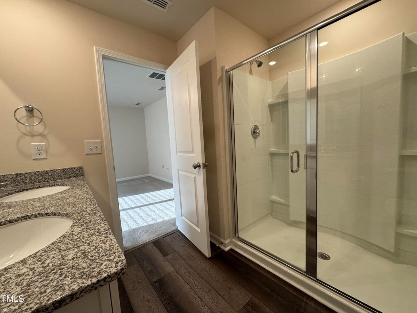 Raleigh House: 1536 Justice Union Ct