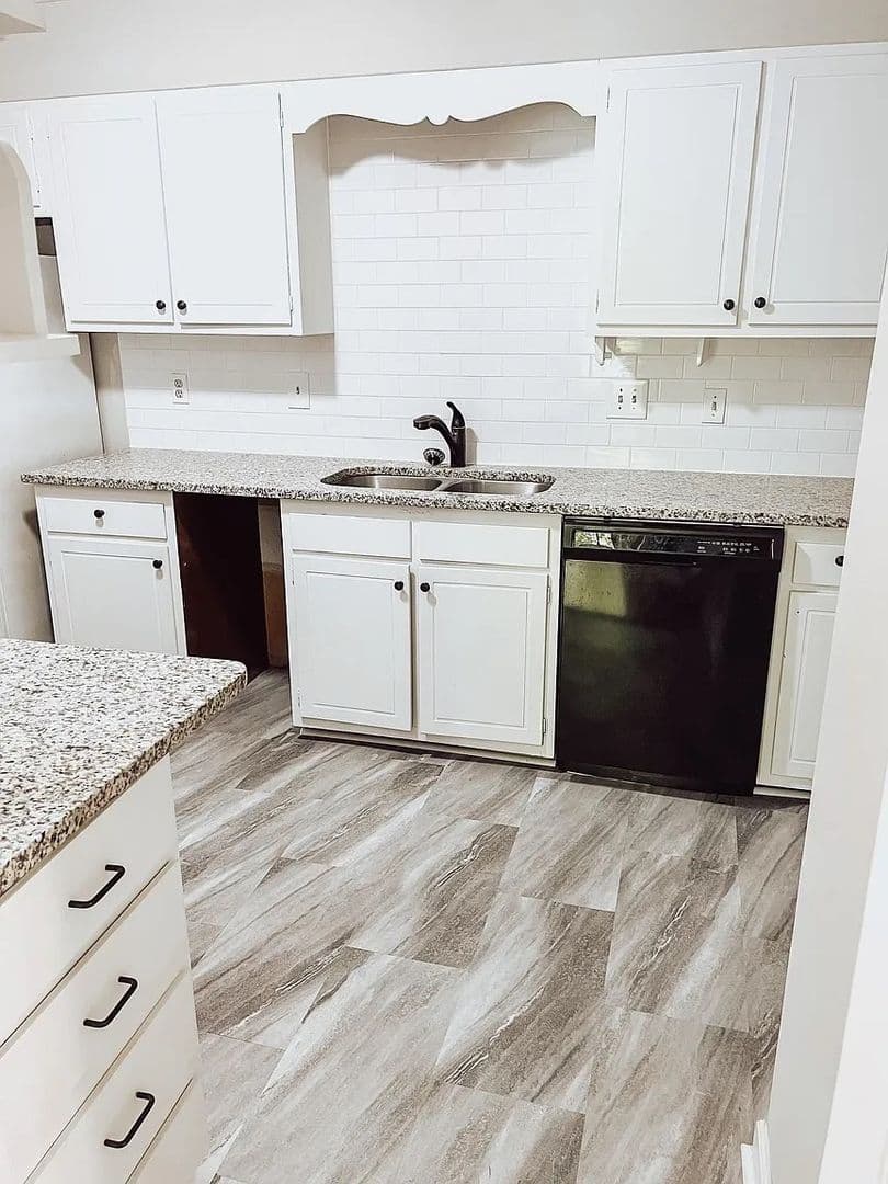High Point House: 1744 N Hamilton St