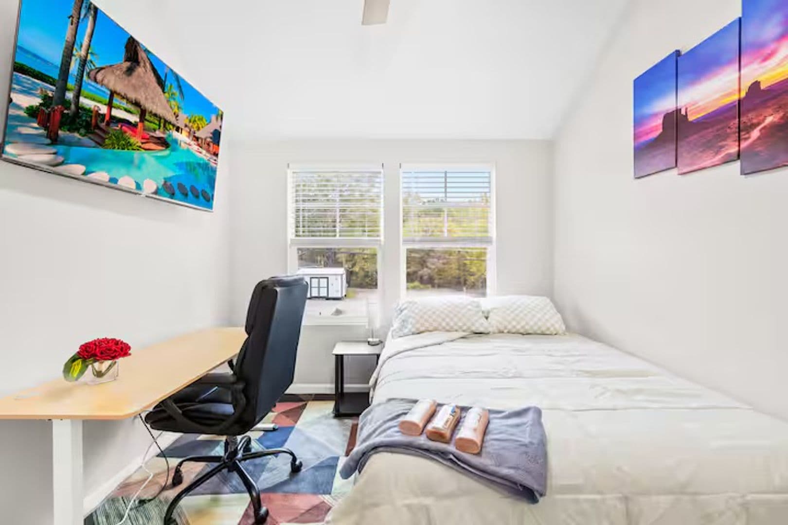 Clover House: 614 Kings Mountain St
