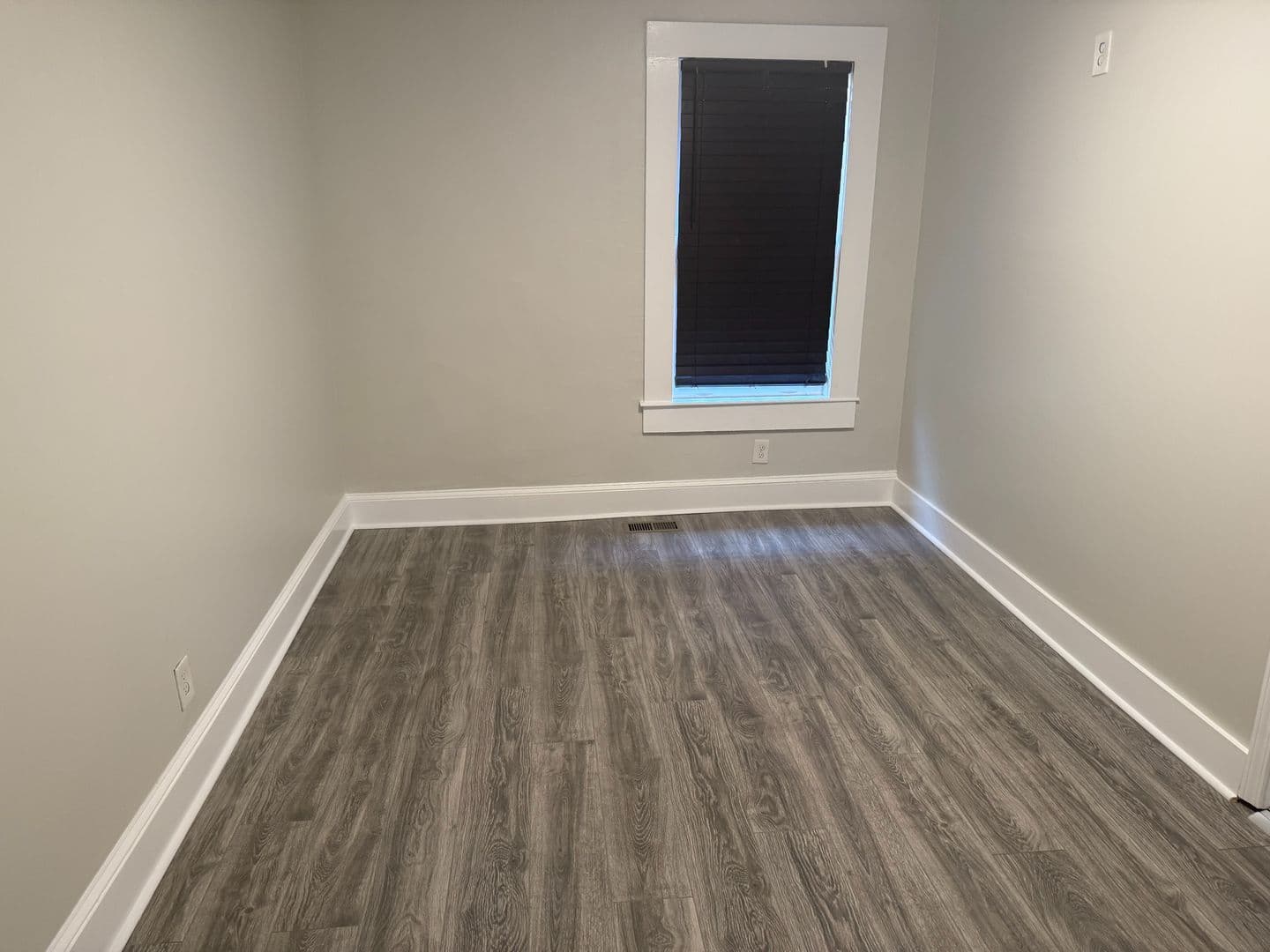 Atlanta House: 372 Griffin St NW