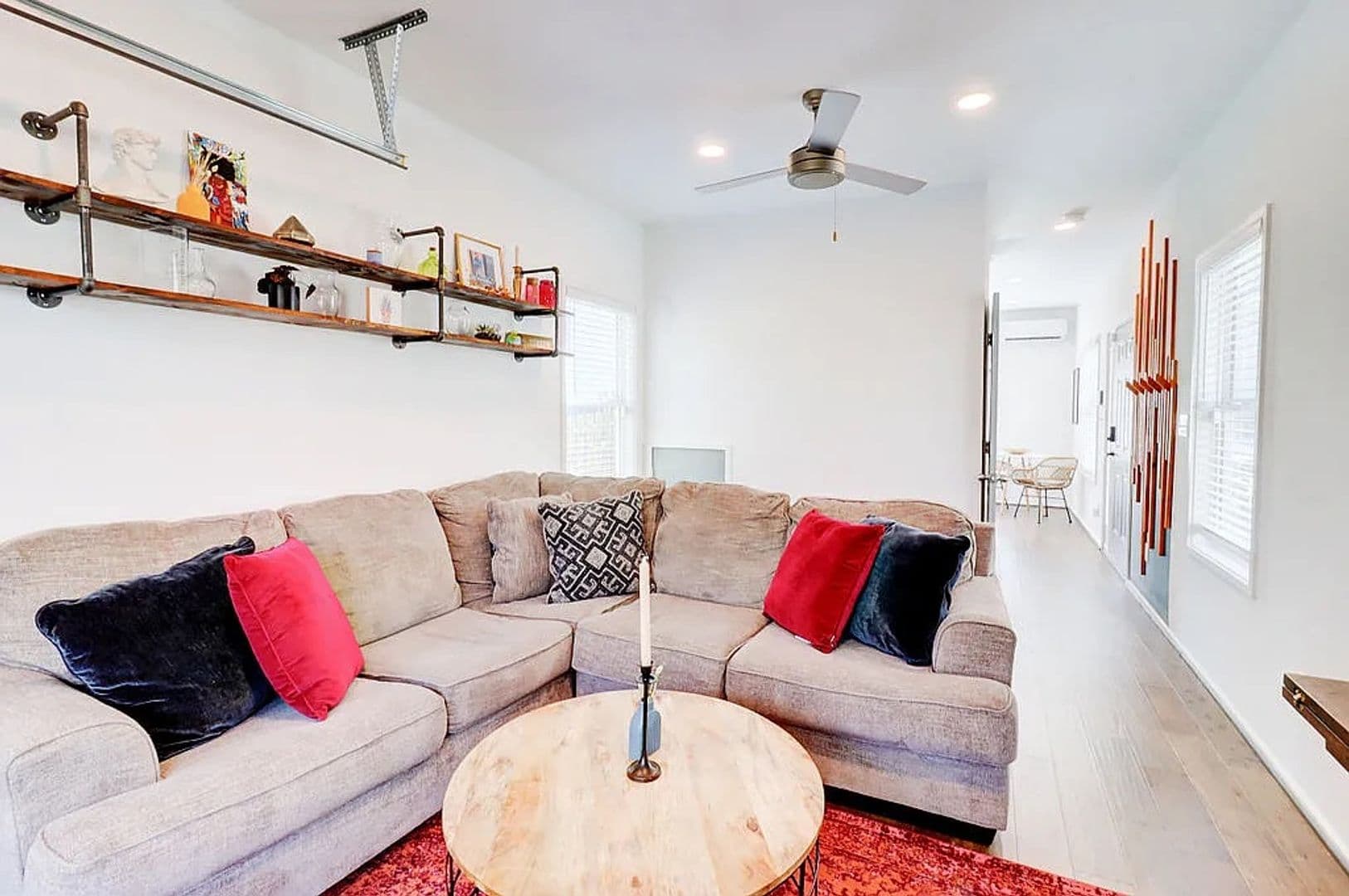 Atlanta House: 51 Bowen Ave SE