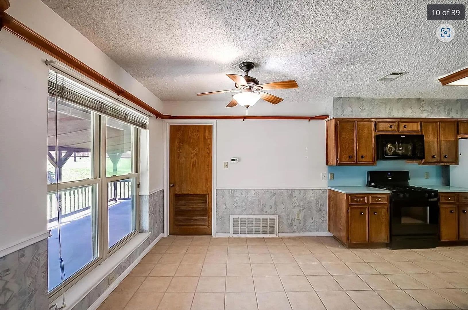 Pflugerville House: 2005 Magic Hill Dr