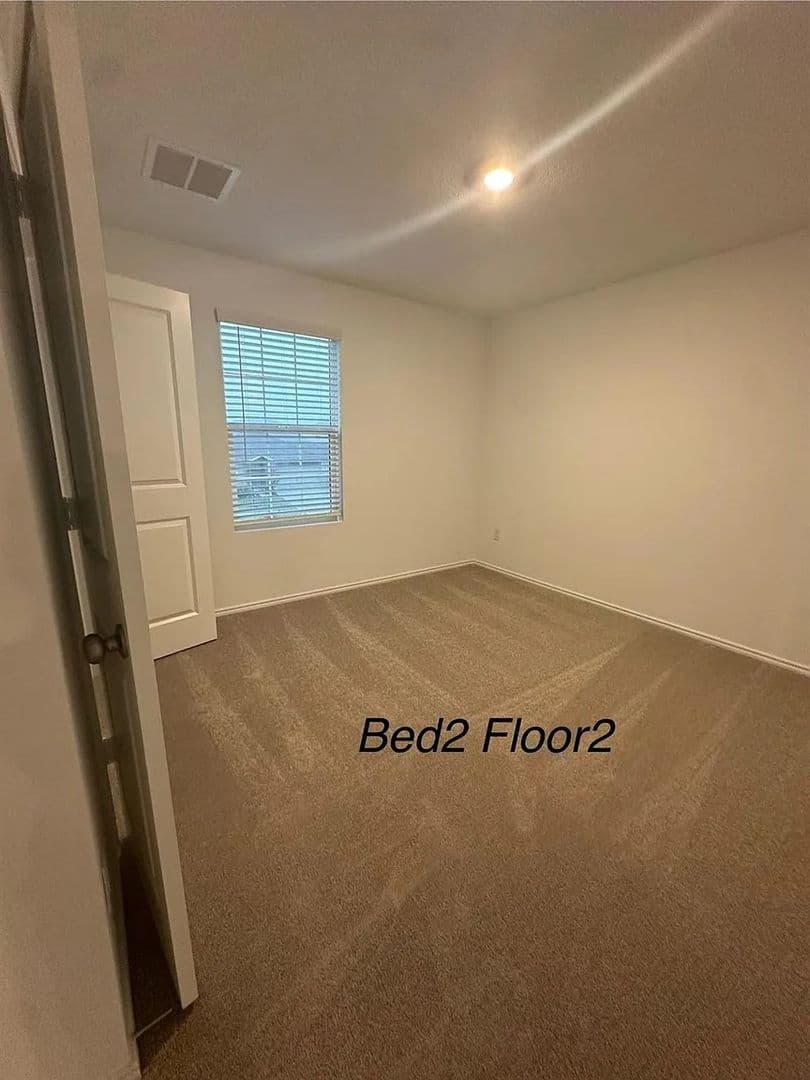 Leander House: 1320 Pickerel St