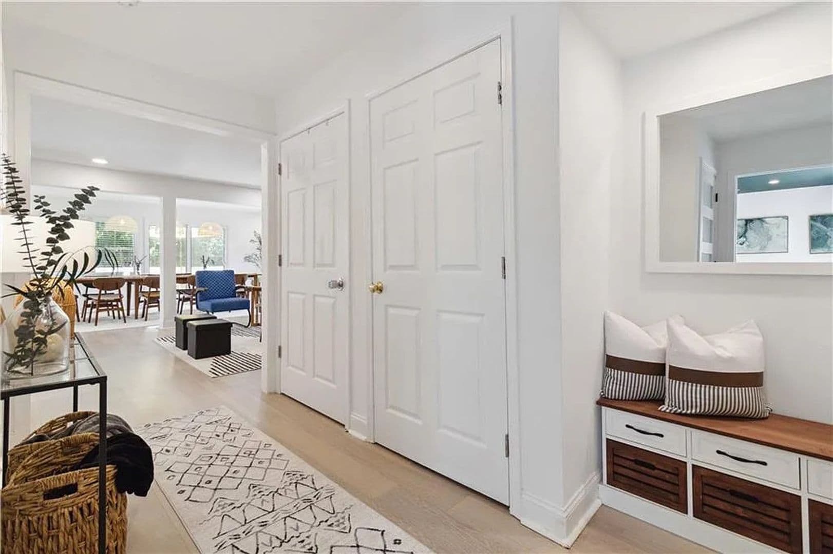 Duluth House: 4909 Glenwhite Dr