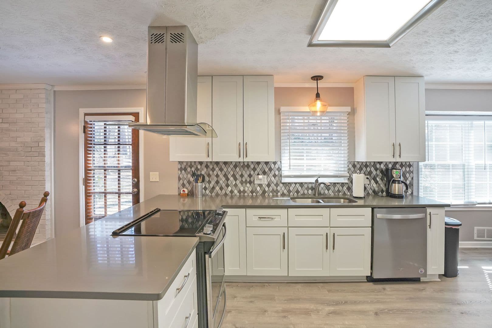 Stone Mountain House: 752 Mountainbrooke Cir SW