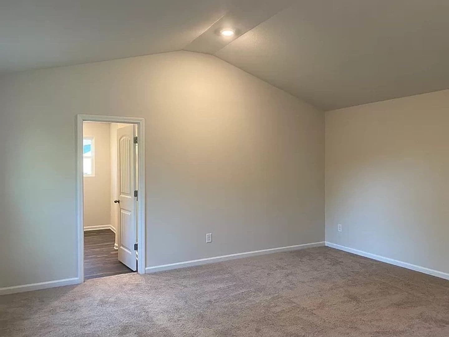 Winston-Salem House: 3653 Fallen Tree Dr