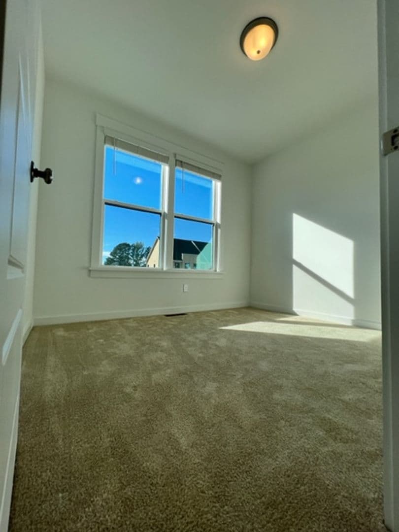 Cary House: 1110 Kiernan Grove Ln