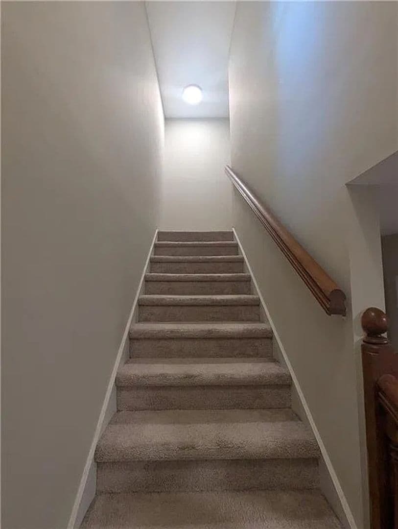 Decatur House: 1611 Creek Pond Cove