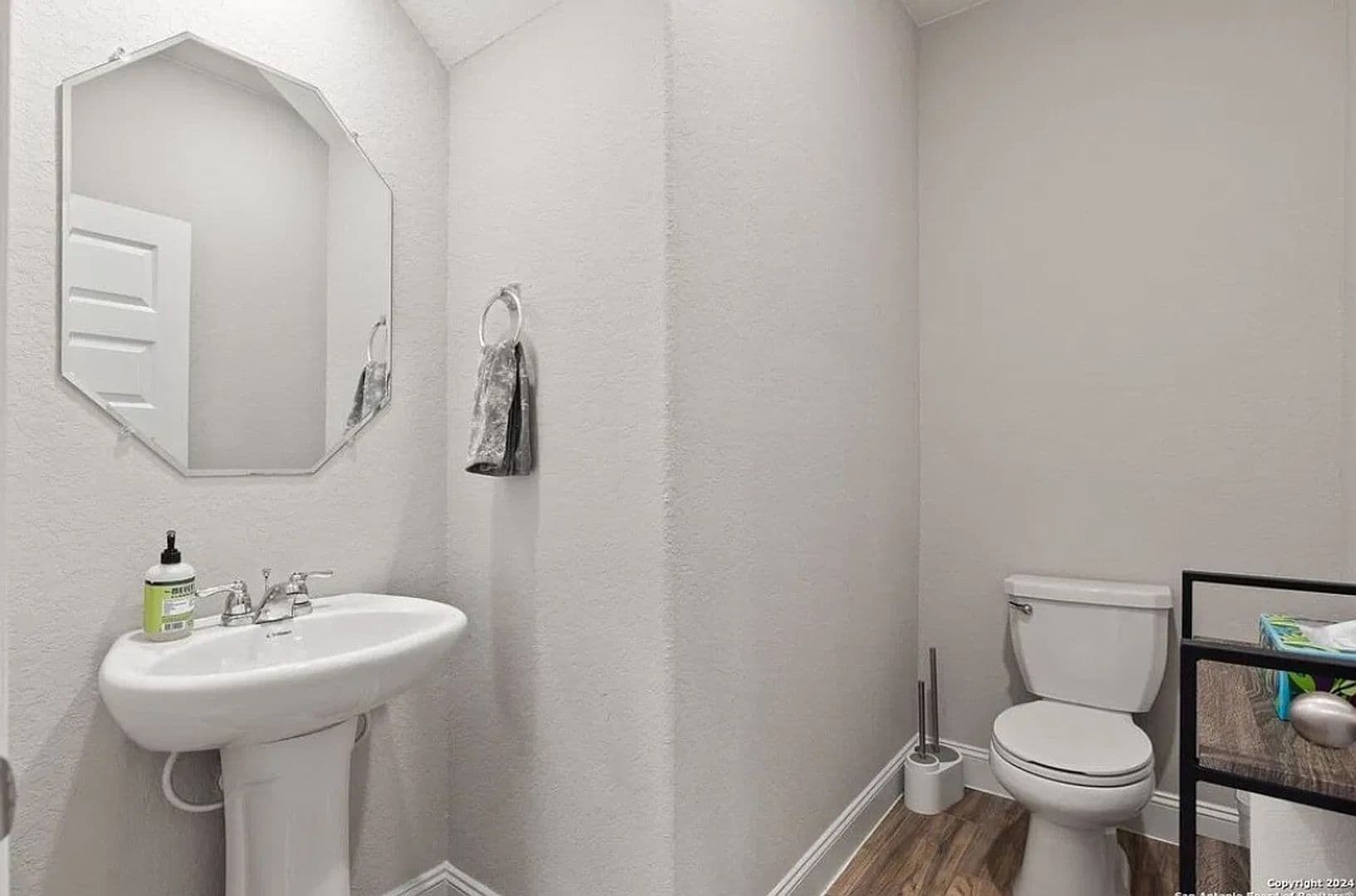 San Antonio House: 10606 Briceway Ace
