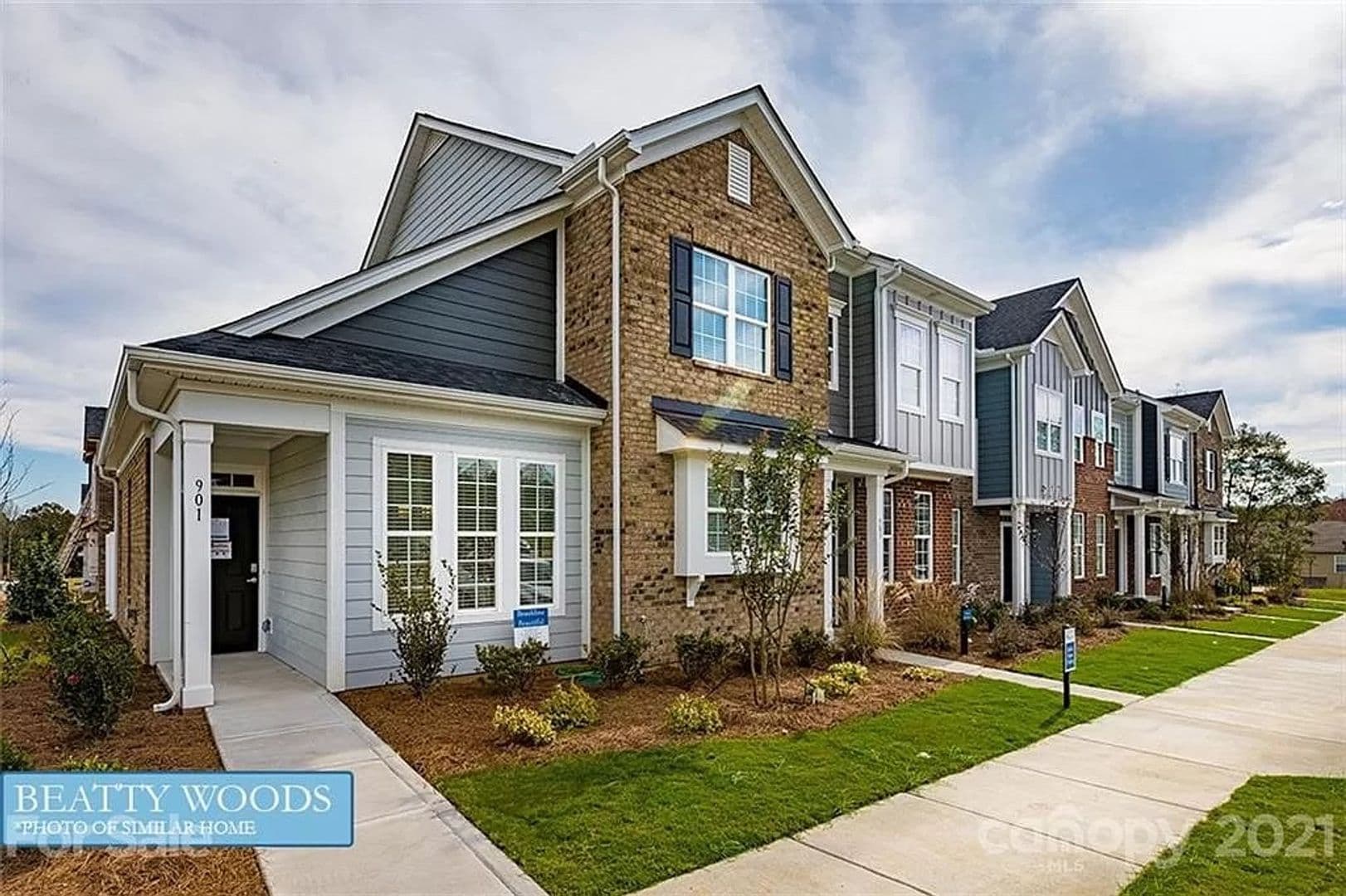 Belmont House: 1029 Beatty Woods Dr