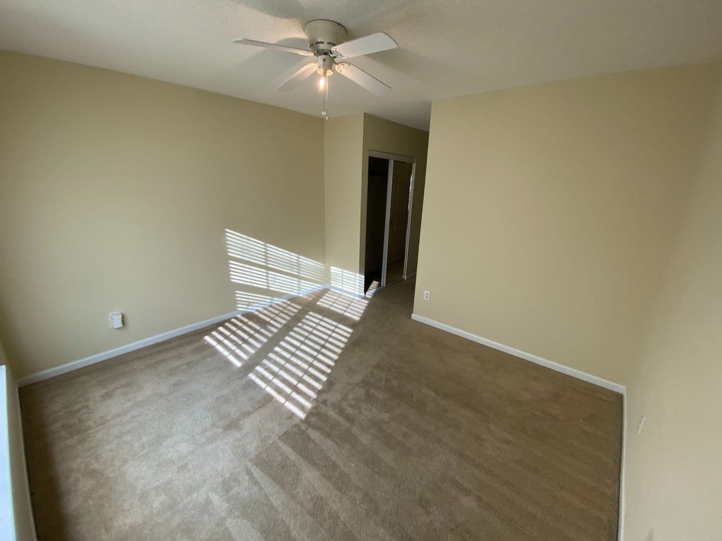 Durham House: 5547 Spindlewood Ct