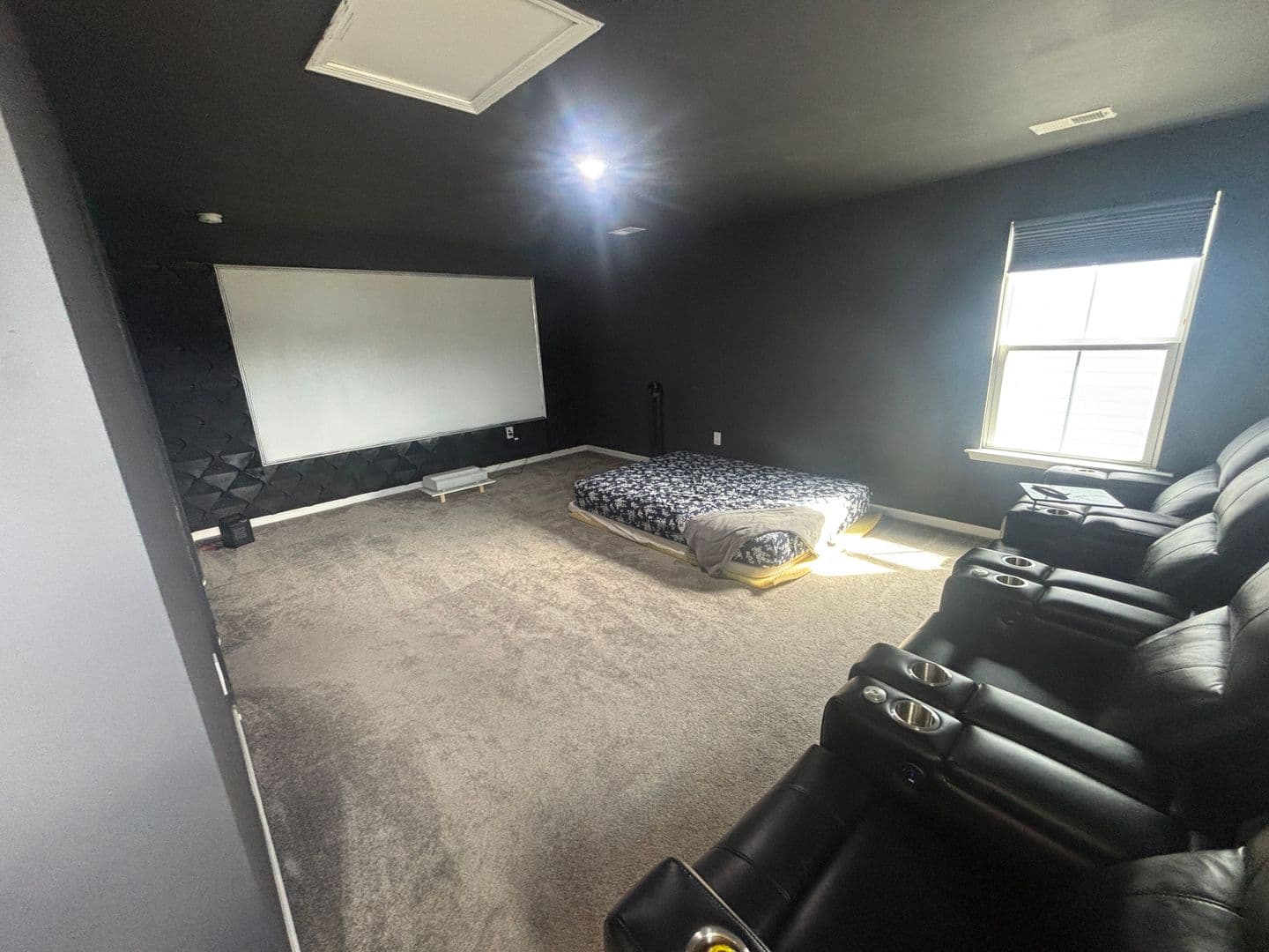Holly Springs House: 317 Aintree Ave