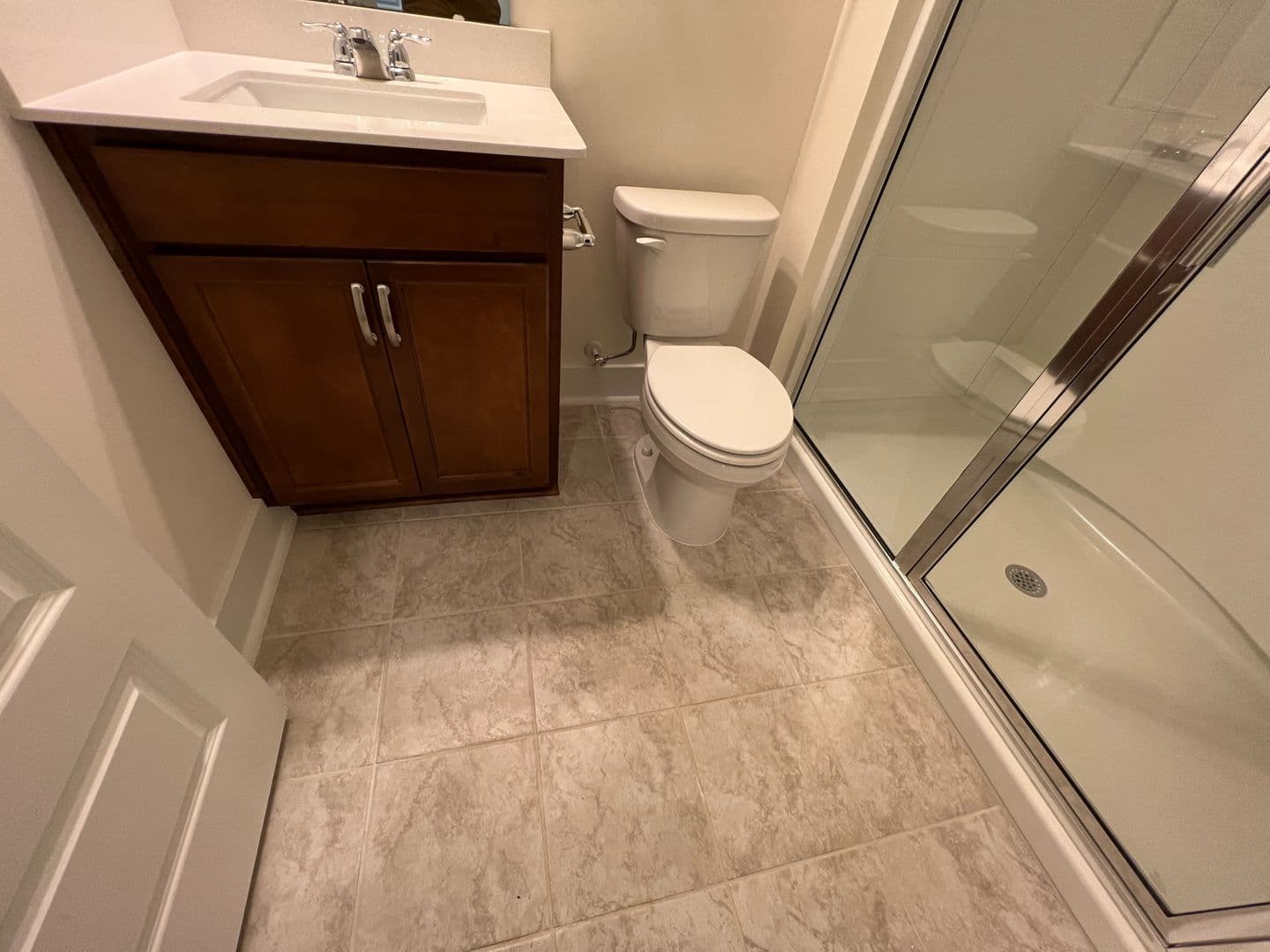 Cary House: 483 Clark Creek Ln
