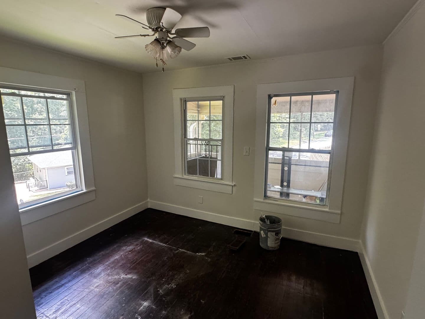 Atlanta House: 1297 Bolton Rd NW
