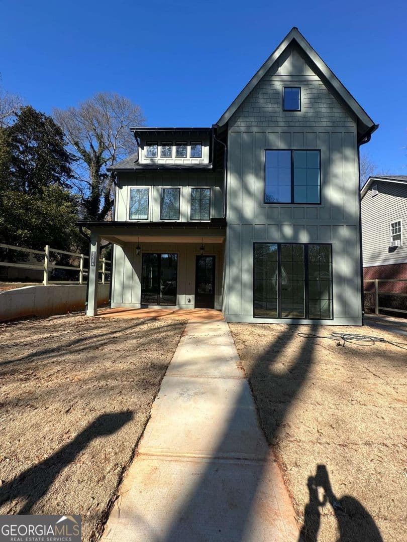 Atlanta House: 1239 Plaza Ave SW