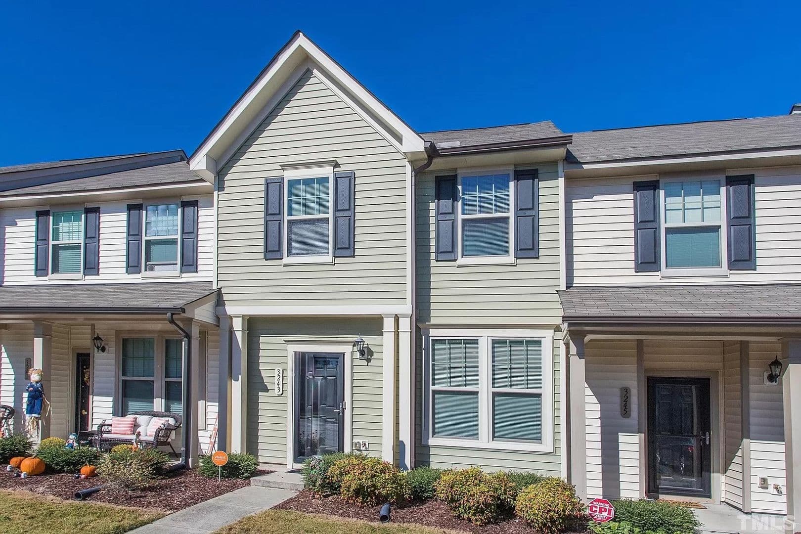 Raleigh House: 3243 Warm Springs Ln