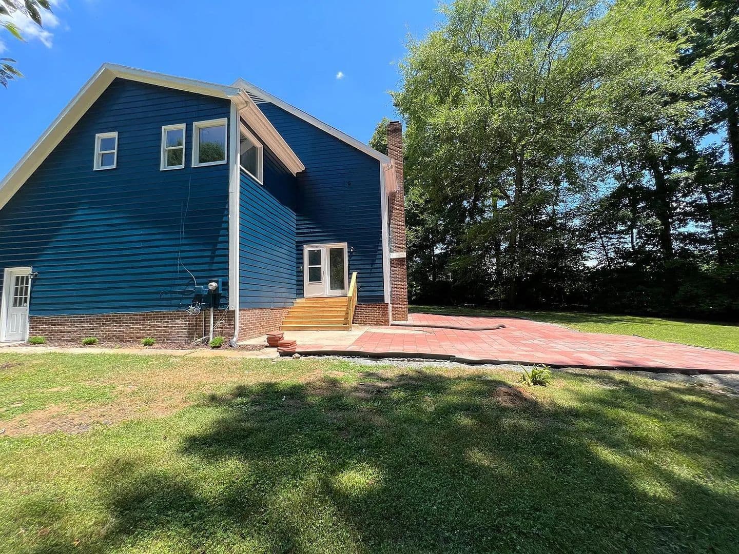 Charlotte House: 1307 Newfoundland Ct