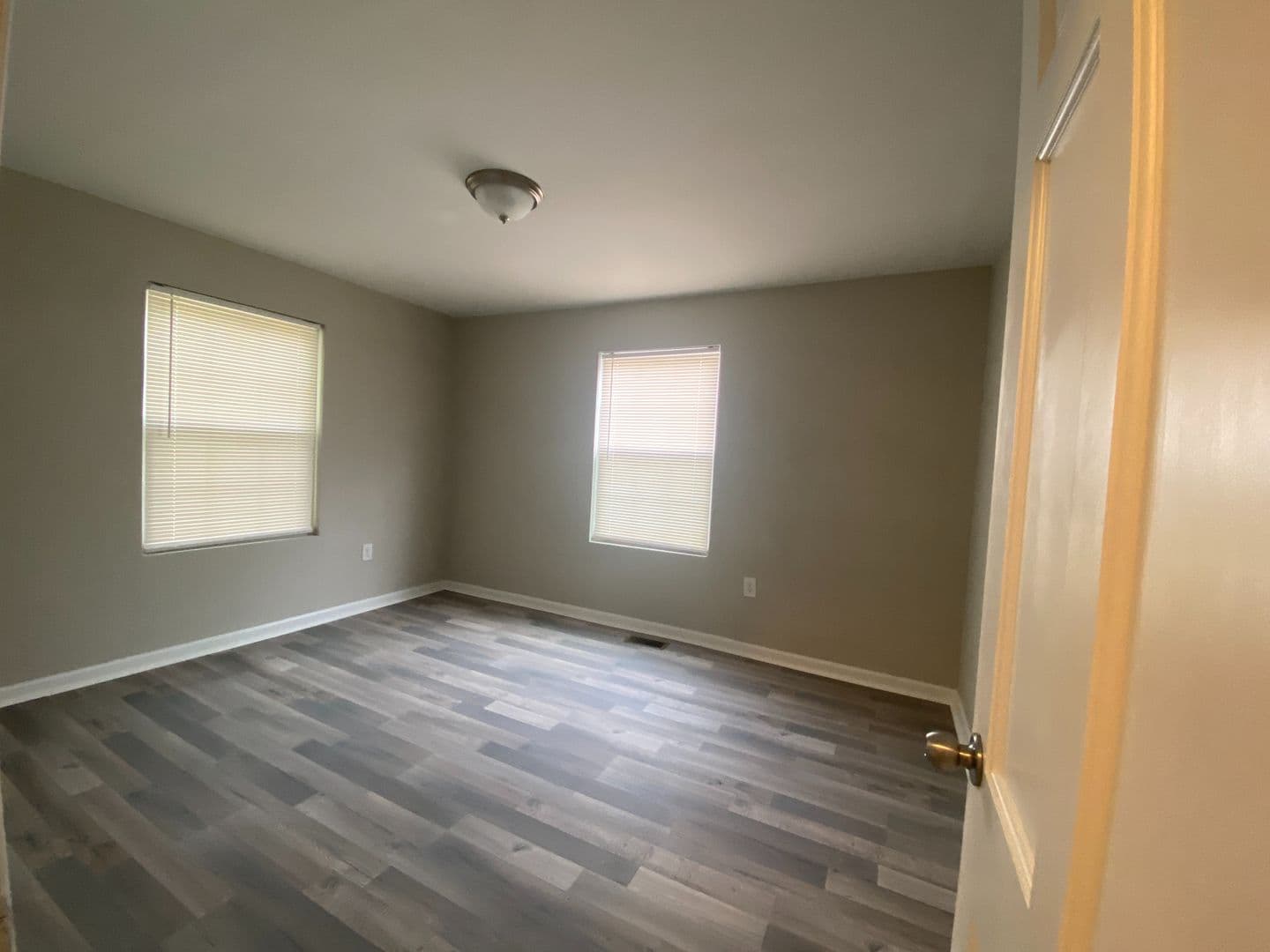 Charlotte House: 4111 Glory St