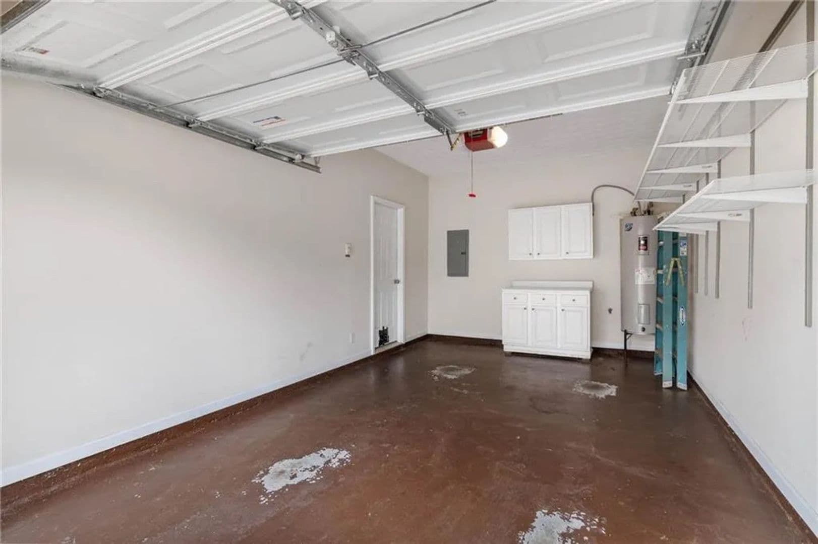 Sugar Hill House: 4056 Hill Station Ct