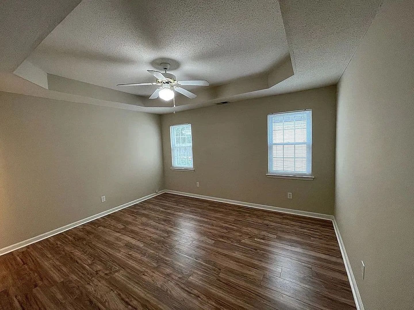 Cartersville House: 44 Pointe N Dr