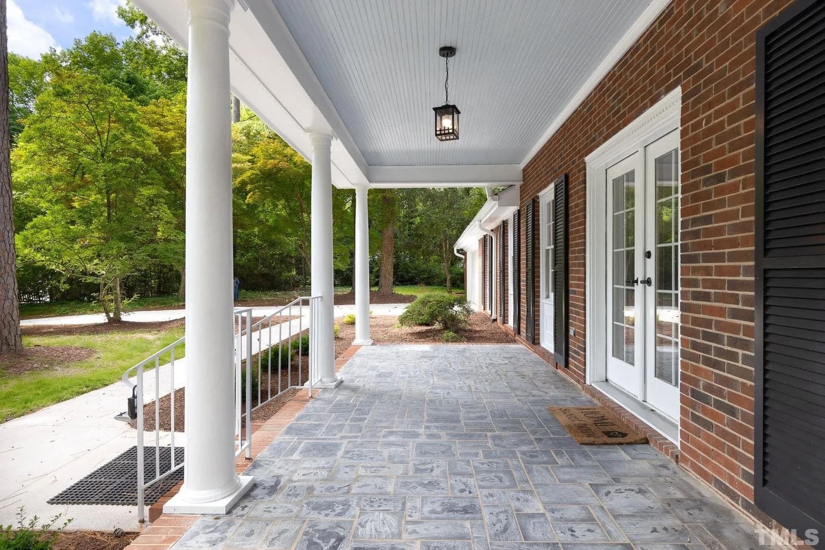 Raleigh House: 4600 Joyner Pl