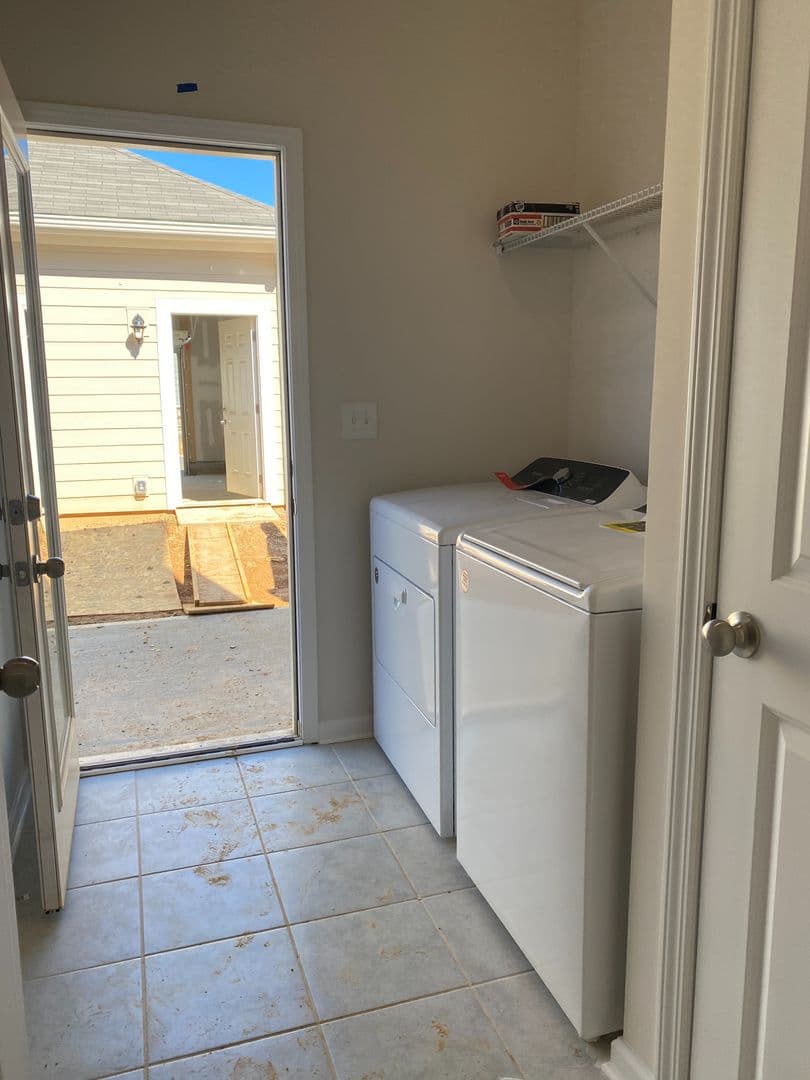 Indian Trail House: 321 Planters Trace Ln