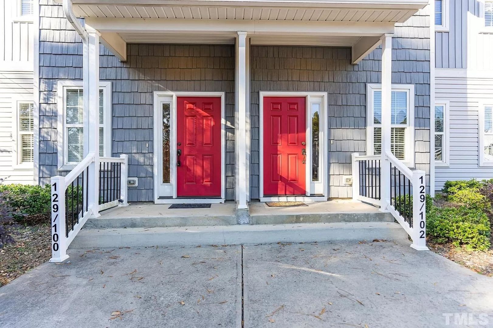 Raleigh House: 129 #102 Pineland Cir