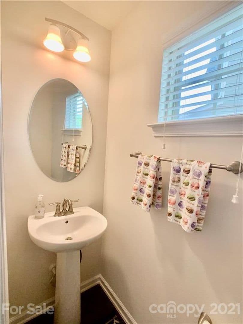 Charlotte House: 4106 Audubon Pk Dr