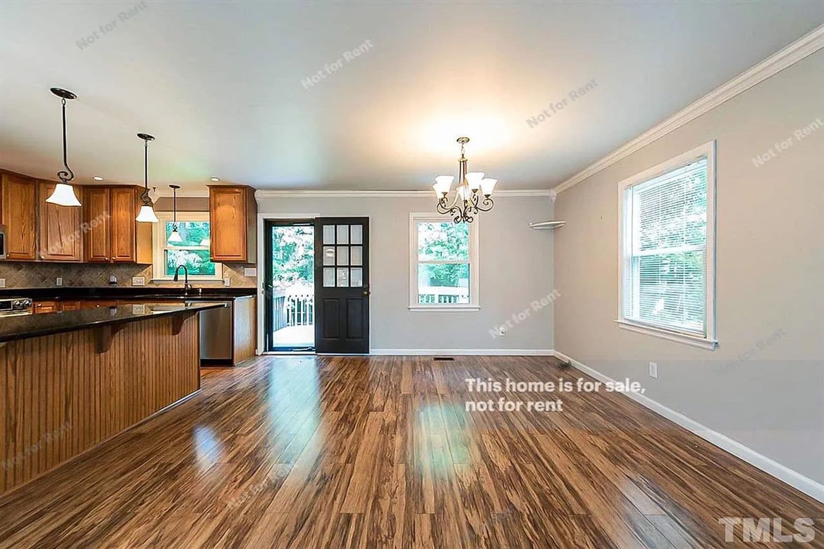 Raleigh House: 3812 Oak Park Rd