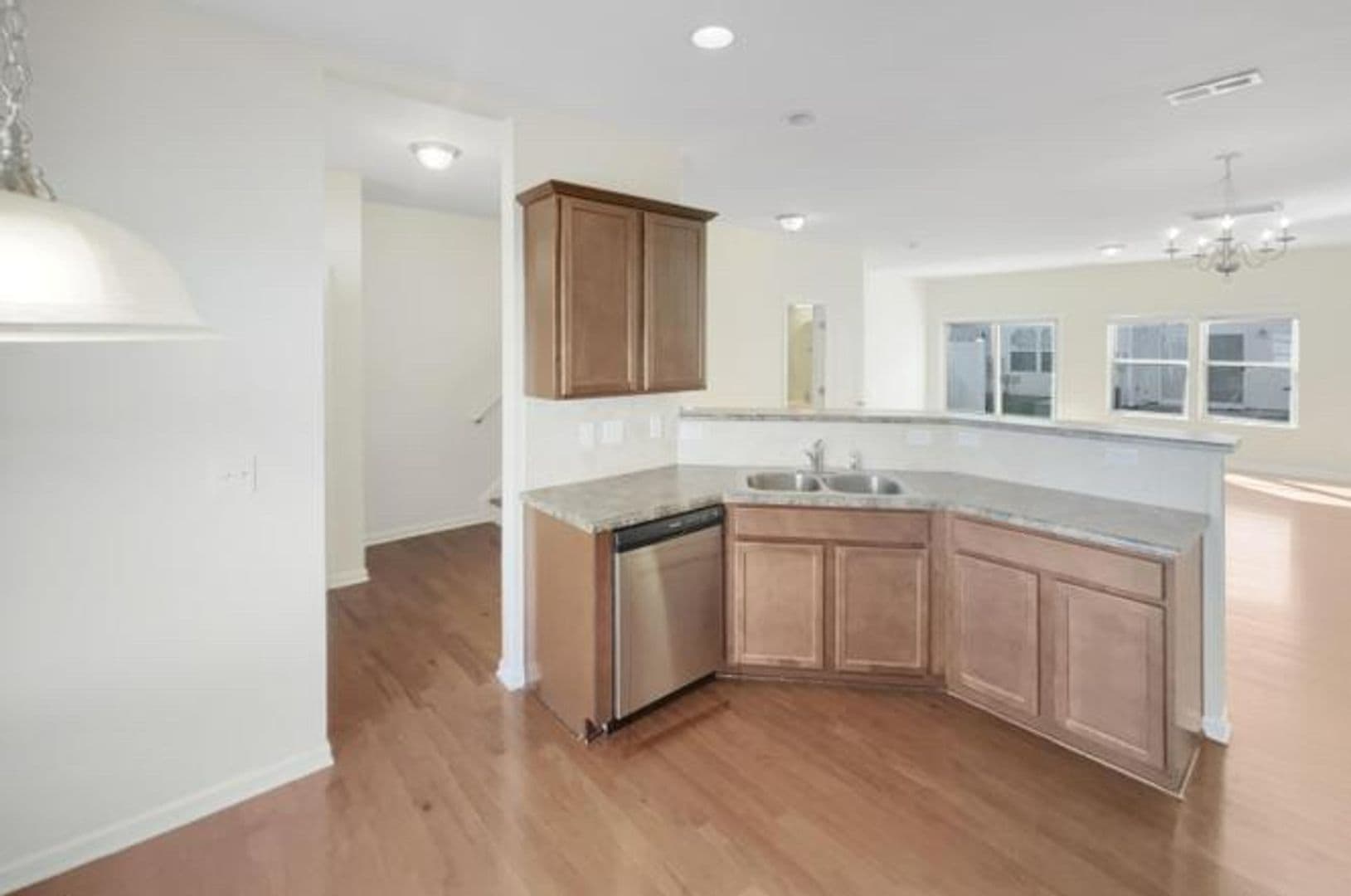 Morrisville House: 705 Keystone Park Dr
