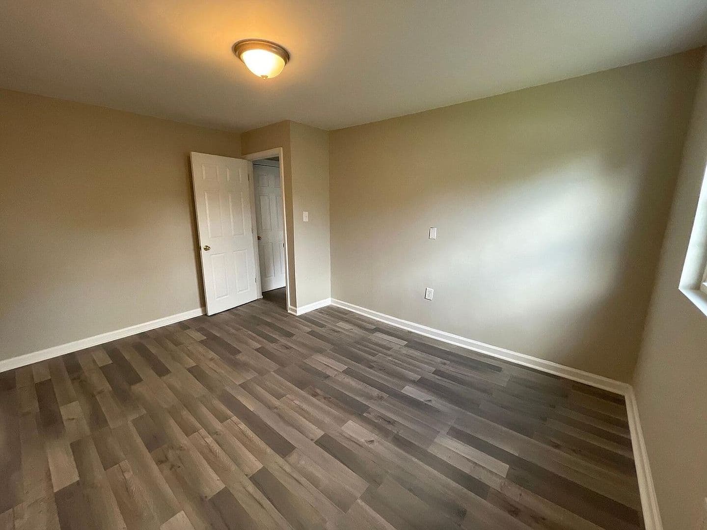 Charlotte House: 4111 Glory St
