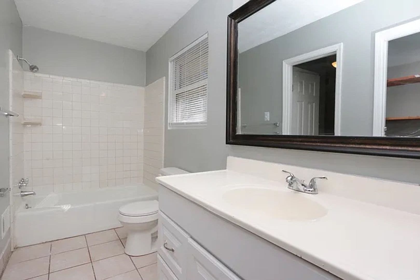 College Park House: 3650 Leisure Ln